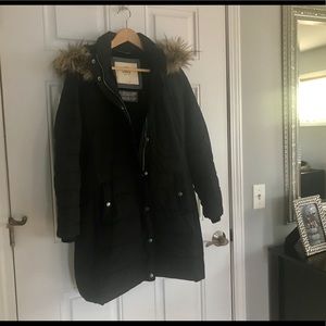 Used excellent condition Women’s A&F Anorak Coat